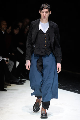 Comme des Garcons / - 2010-2011